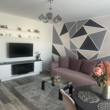 Magnific Leilighet Oradea Eksteriør bilde